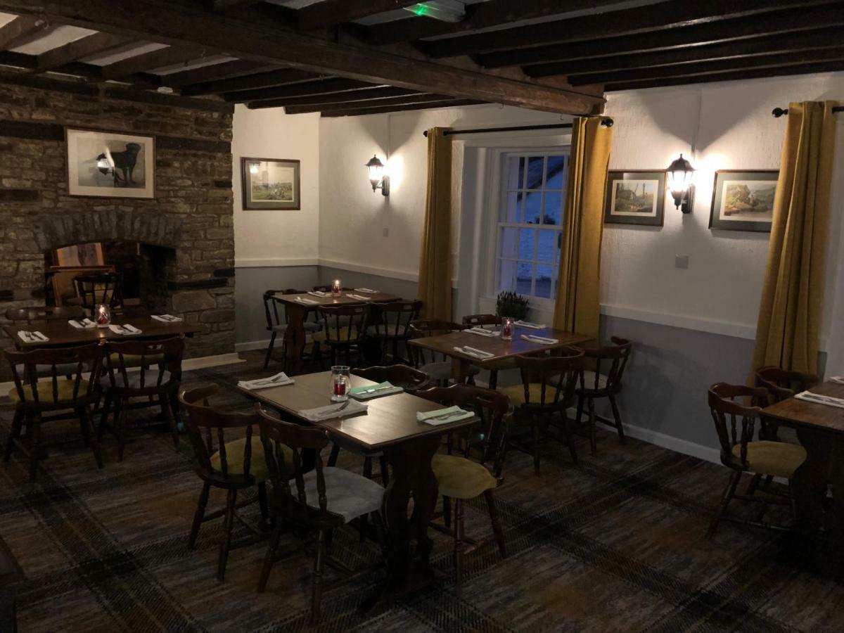 The Griffin Llyswen Hotel Brecon Exterior foto