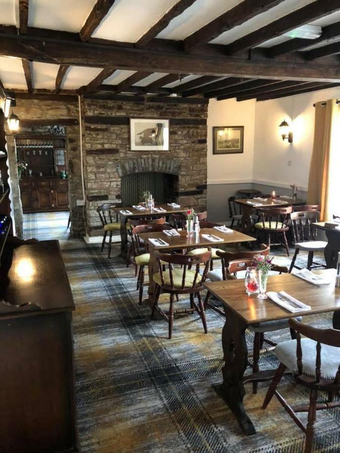 The Griffin Llyswen Hotel Brecon Exterior foto